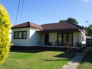 View profile: Bonus of One Weeks Free Rent - Walk to Station