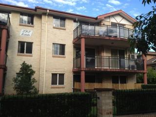 View profile: In the Heart of Town-Walk to Station!