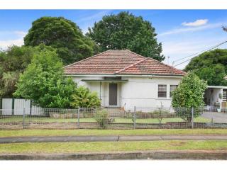 View profile: Great Location!