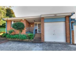 View profile: Two bedrooms! Close to schools, shops and transport!