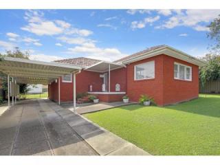View profile: Huge Block! Best Street!
