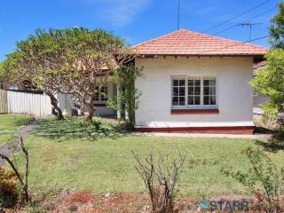 View profile: Three bedroom house in an excellent location