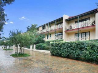 View profile: Stroll Across the Road to the Station! Owner Wants Action!