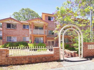View profile: Lovely two bedroom unit!