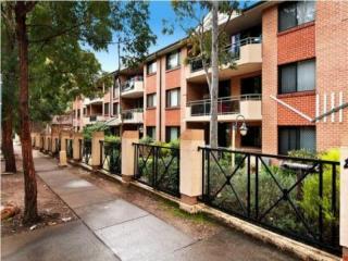 View profile: Commuters Dream! Walk to Station! 