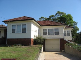 View profile: Best Location-Walk to Station!