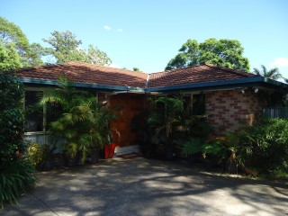 View profile: Large 4 Bedrooms, Ducted Air, Walk to Station!