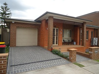 View profile: BEAUTIFUL AND SPACIOUS TILED THROUGHOUT VILLA