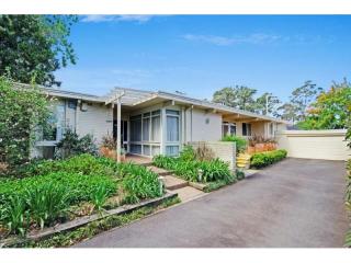 View profile: Gorgeous Home! Four Bedrooms!